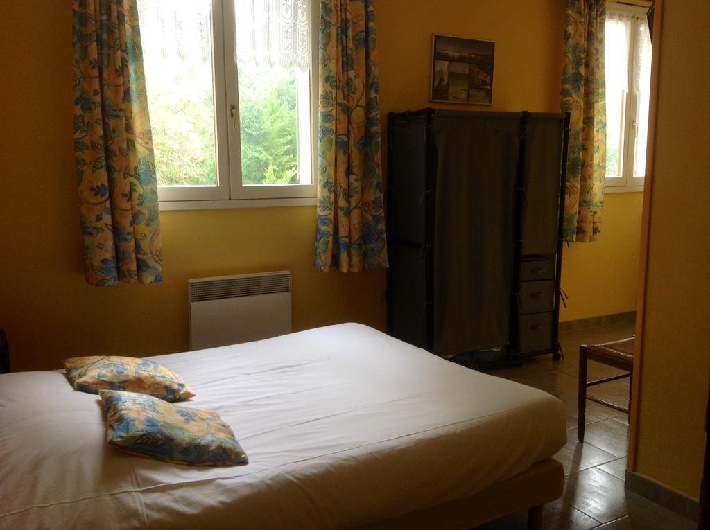 Auberge De La Plaine La Rothière Chambre photo